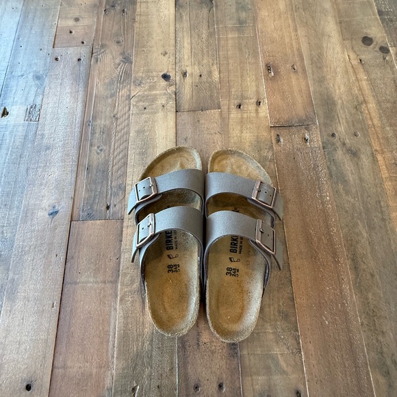 🌸 NWOT Birkenstock Women’s Arizona Sandal | Size 38 | Size 7 - Picture 3 of 5